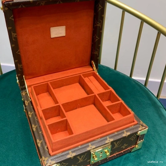 WIS JEWELRY LOUIS BOX VUITTON 0910